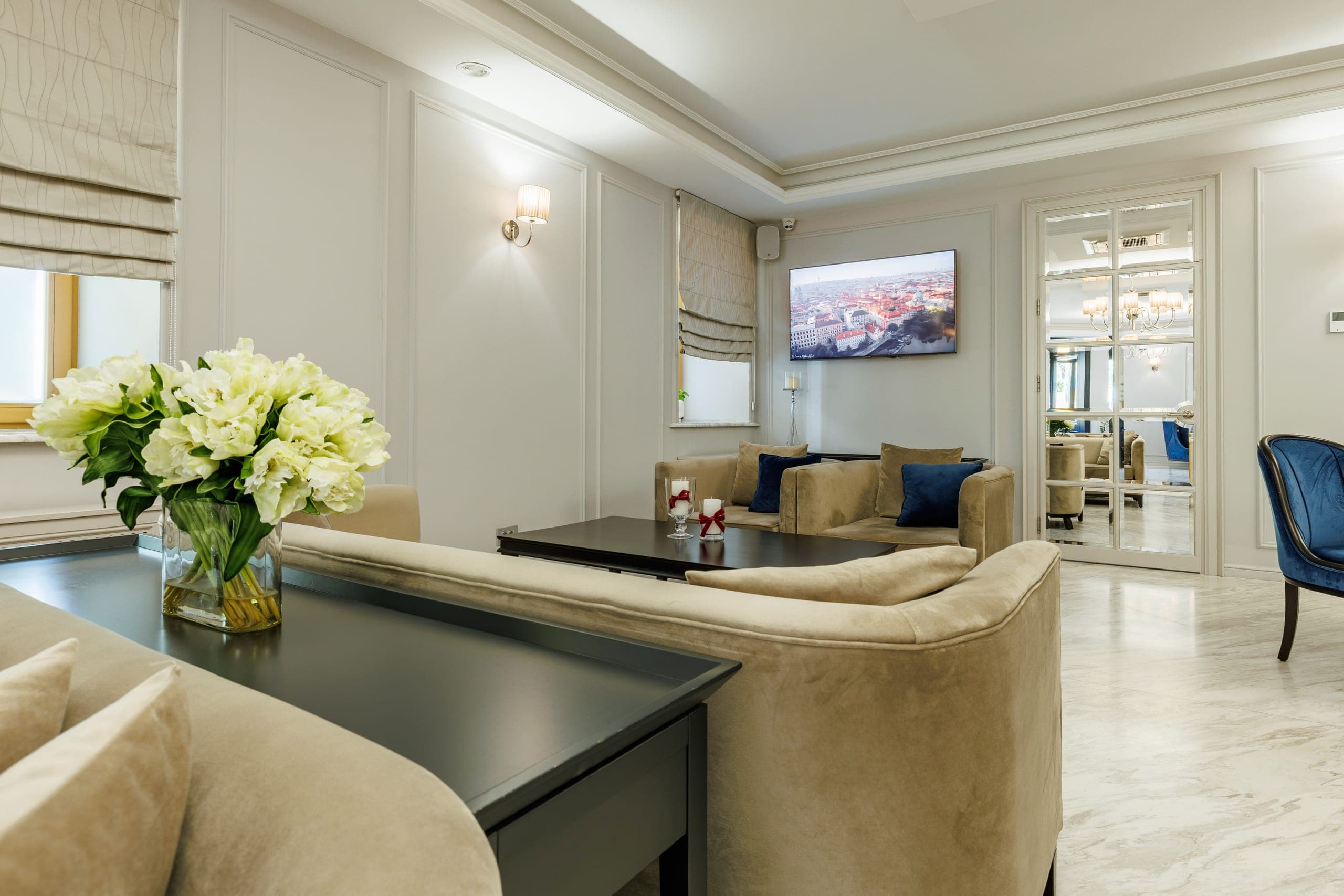 The Hotel 18